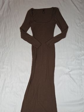 SKIMS Soft Lounge Long Sleeve Dress Brown Size Medium